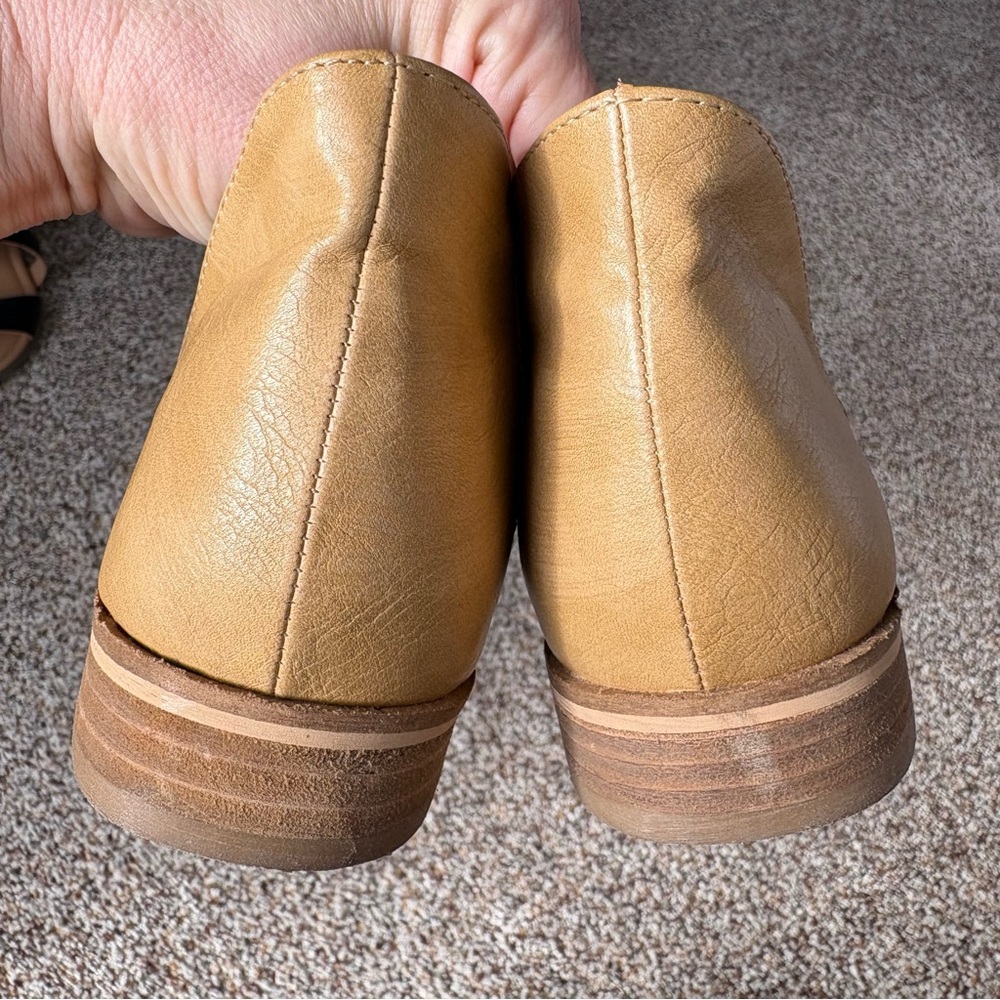 BEAST FASHION Tan Open-Toe Sandals Women’s Sz 7 - Picture 7 of 11